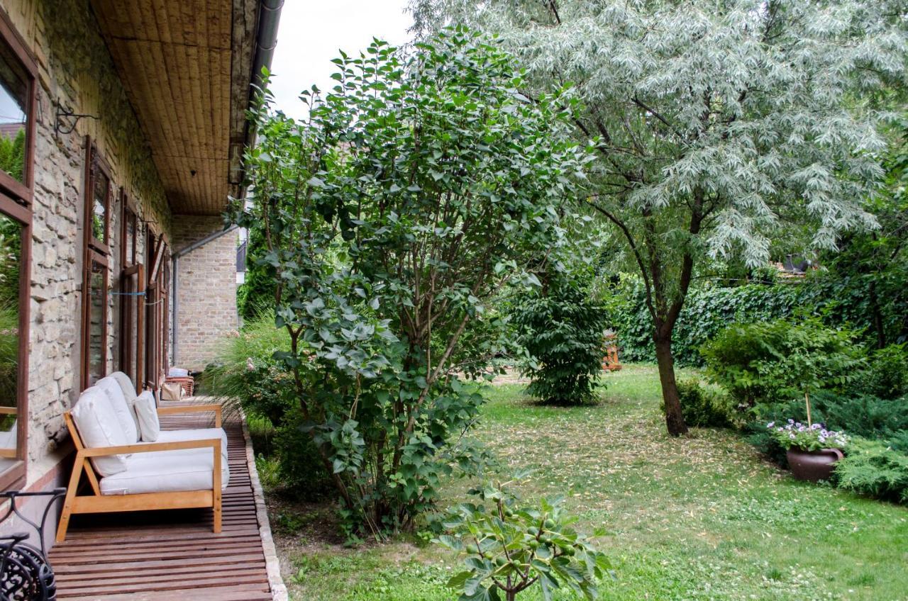Appartamento Kőház Apartman Veszprém Esterno foto