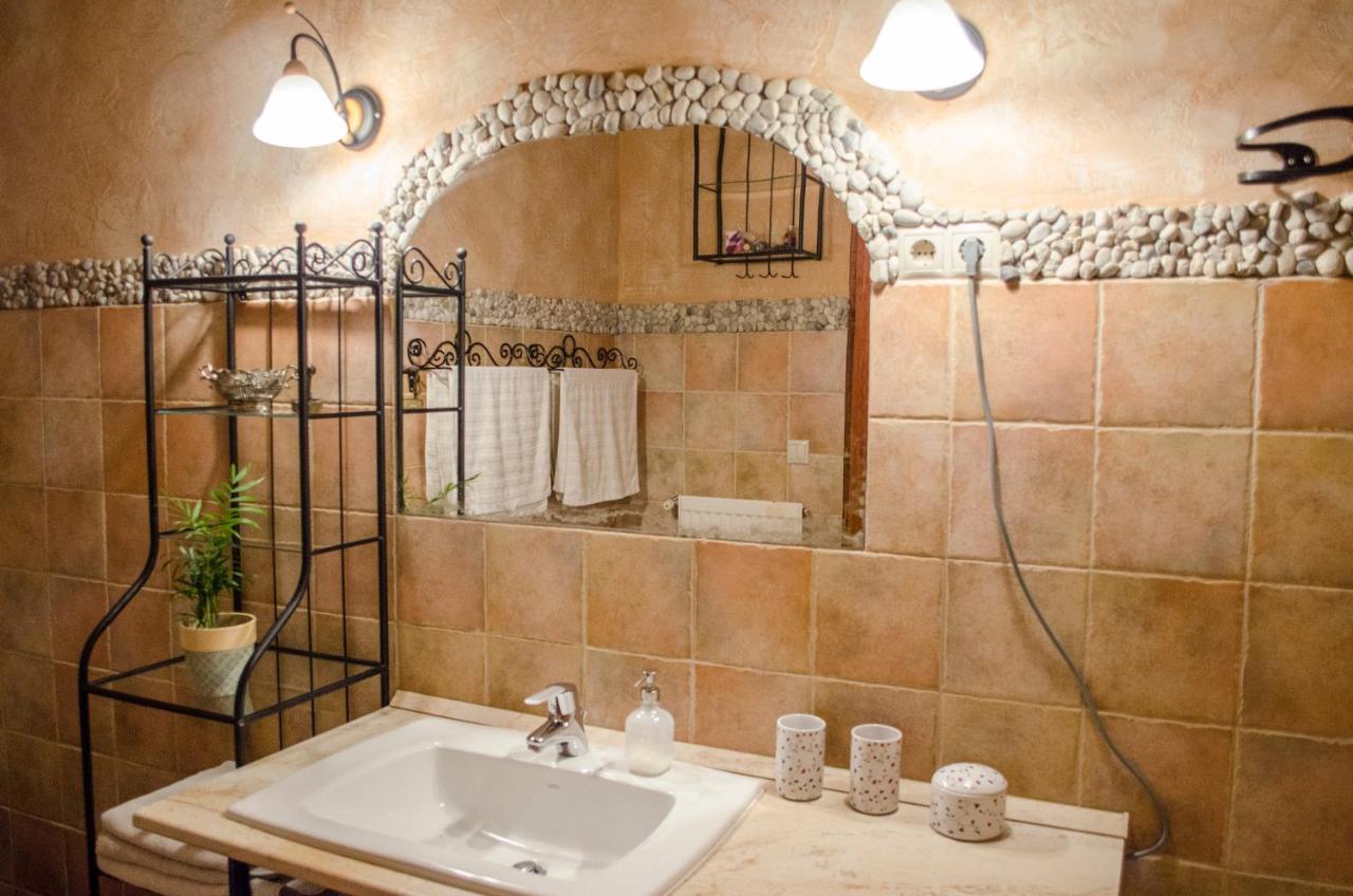 Appartamento Kőház Apartman Veszprém Esterno foto