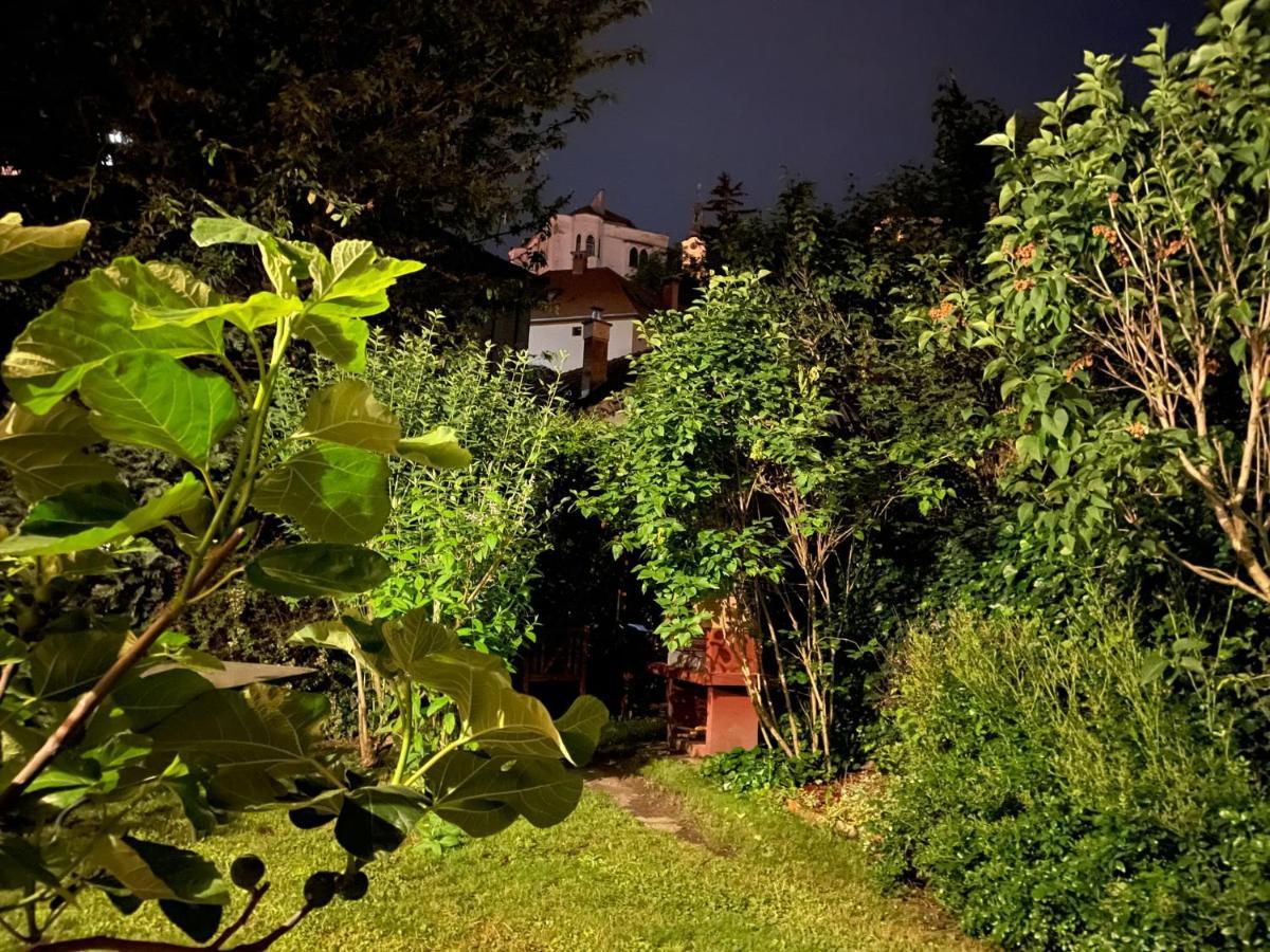 Appartamento Kőház Apartman Veszprém Esterno foto