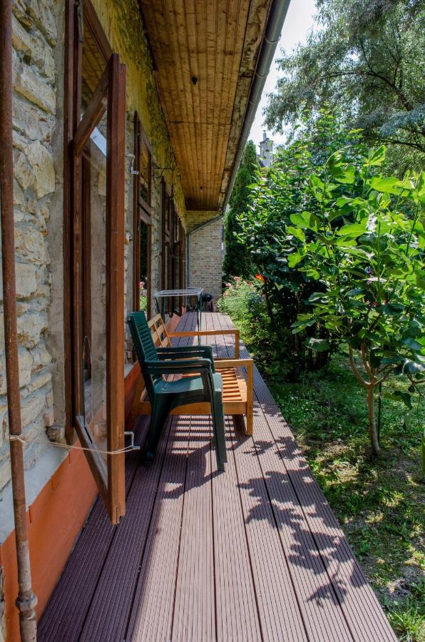 Appartamento Kőház Apartman Veszprém Esterno foto